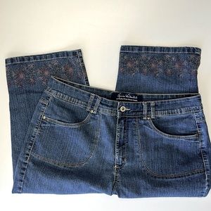 #49 Gloria Vanderbilt Cropped Jeans